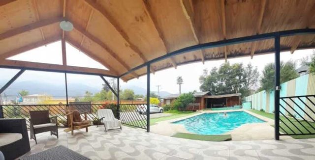 Vendo amplio terreno con hermosa casa en Olmué