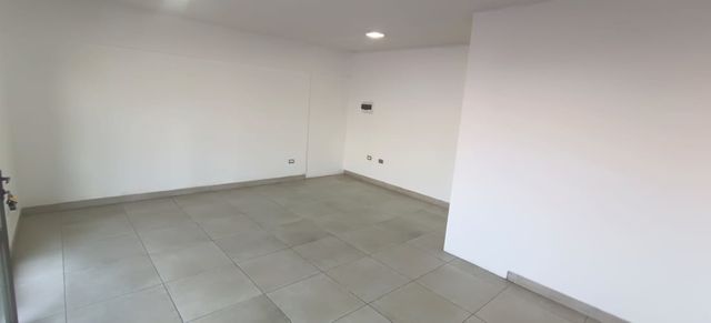 VENTA LOCALES COMERCIALES AV. RENDIC A PASOS DE S. ALLENDE