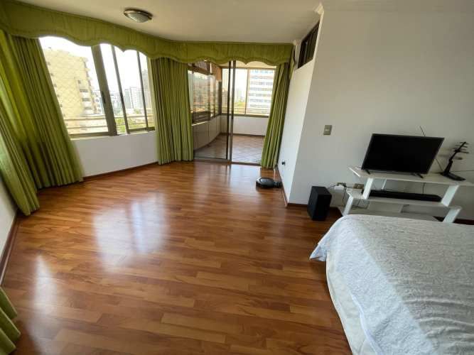 Se Vende Espectacular Dpto. Parque Brasil