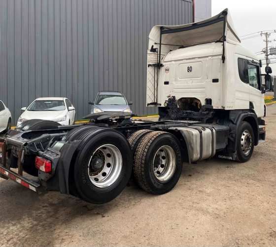Tractocamión Scania P340 6x2 año 2011