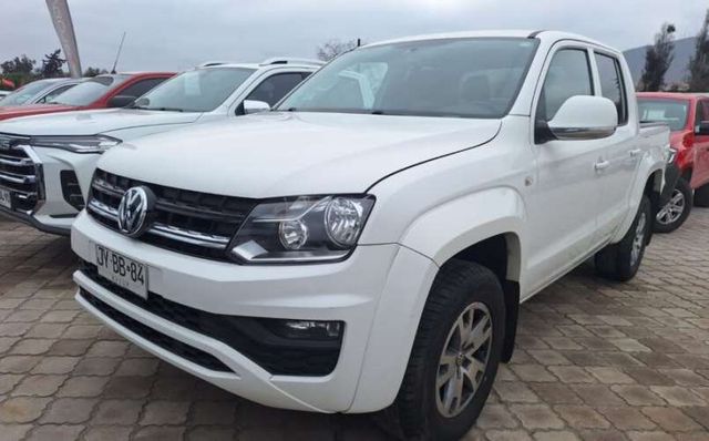 VOLKSWAGEN AMAROK COMFORTLINE 4X2 TDI 2.0 FULL MEC. AÑO 2018