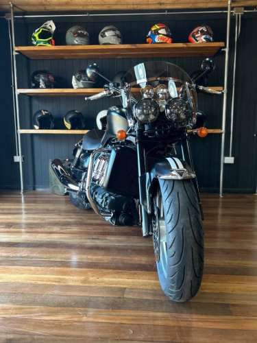 Triumph Rocket III Roadster