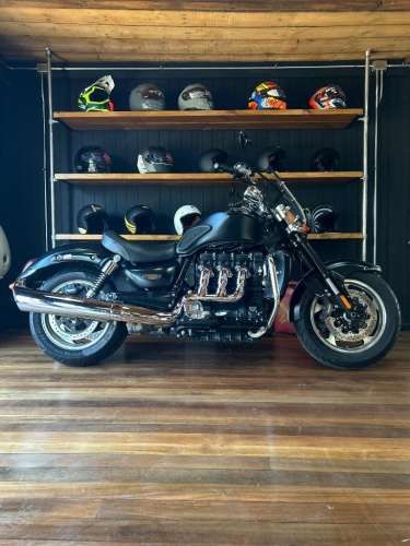 Triumph Rocket III Roadster