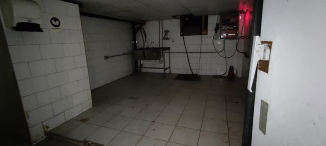 Casa con Local Comercia Pichipelluco