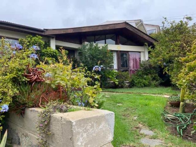 SE VENDE CASA CON AMPLIO TERRENO EN RECREO VIÑA DEL MAR