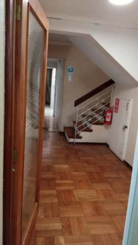 SE ARRIENDA CASA COMERCIAL EX C. DE ESTÉTICA EN VIÑA DEL MAR