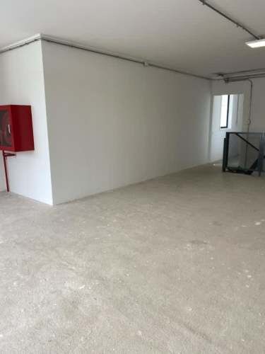 SE ARRIENDA LOCAL COMERCIAL 2 ORIENTE VIÑA DEL MAR