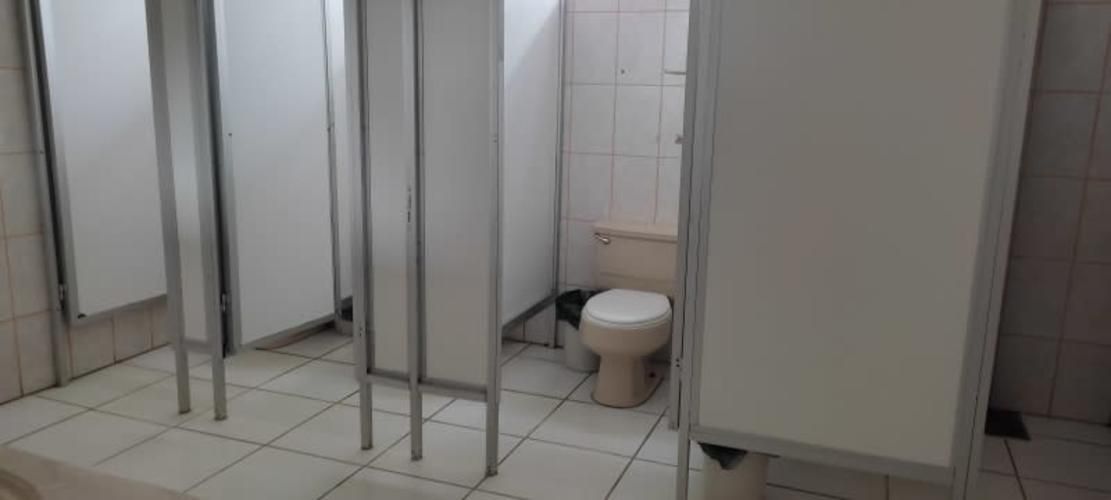 Arriendo Local Comercial Aprox 500m2