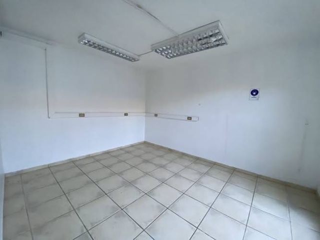 SE ARRIENDA CASA COMERCIAL SECTOR 14 NORTE VIÑA DEL MAR