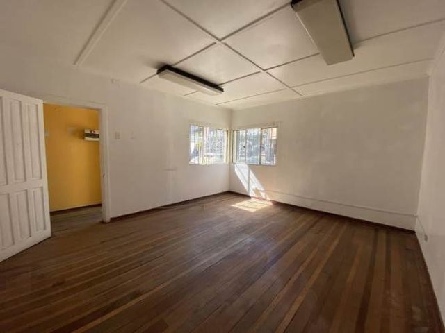 SE ARRIENDA CASA COMERCIAL SECTOR 14 NORTE VIÑA DEL MAR