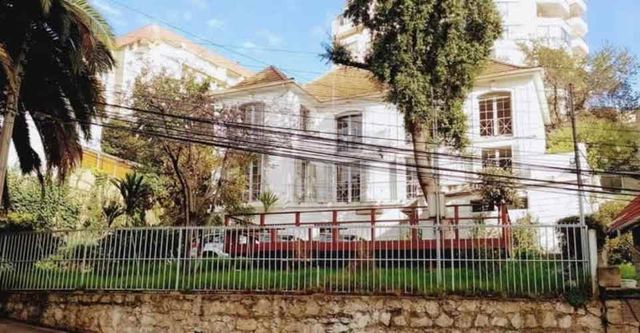 SE ARRIENDA CASA COMERCIAL TRASLAVIÑA VIÑA DEL MAR