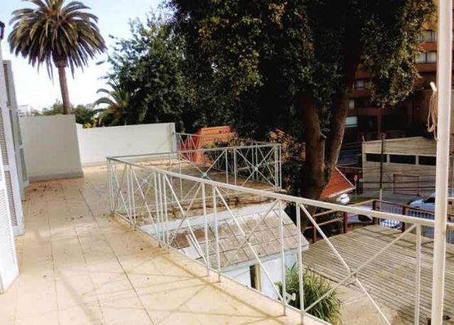 SE ARRIENDA CASA COMERCIAL TRASLAVIÑA VIÑA DEL MAR