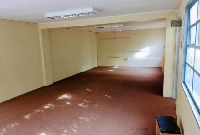 SE ARRIENDA CASA COMERCIAL TRASLAVIÑA VIÑA DEL MAR