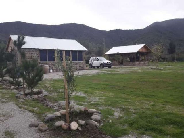 SE VENDE PARCELA CON QUINCHOS CURACAVÍ