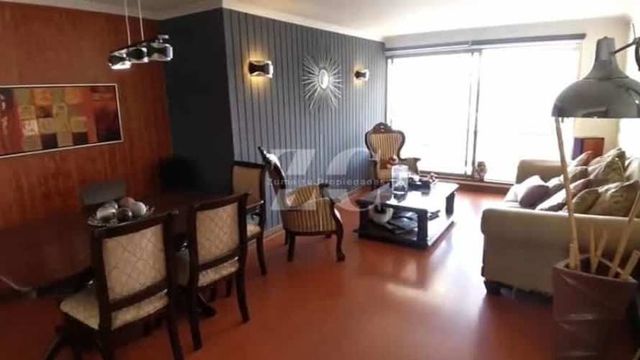 SE VENDE AMPLIO DEPARTAMENTO MESETA CORACEROS