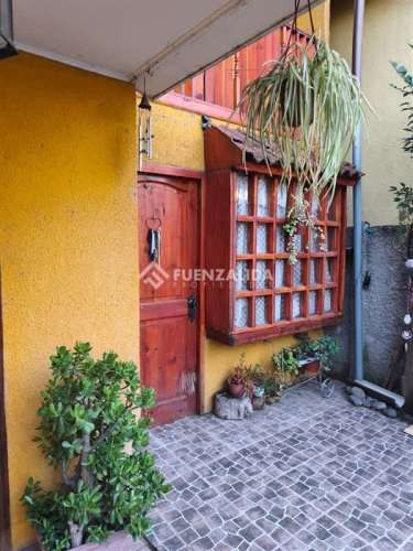 CASA JAROMIR PRIDIAL CAMINO AL ESTADIO MUNICIPAL (BATA) DE PEÑAFLOR