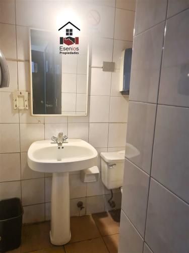 OFICINA Providencia con Suecia