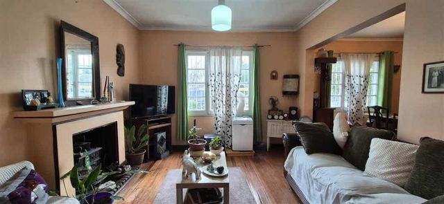 CASA En venta A pasos del metro Vivaceta