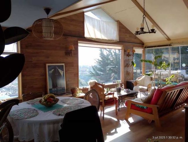 CASA EL QUISCO NORTE (SECTOR EXCLUSIVO)