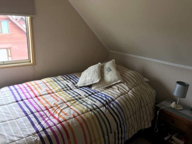 Casa ubicada en muy buen sector de Pto Varas - 3 Dormitorios.