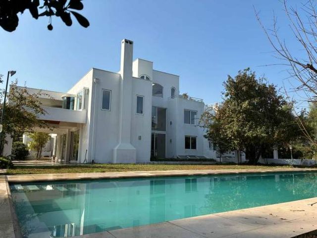 Espectacular casa en Chicureo sector LoArcaya (107356)