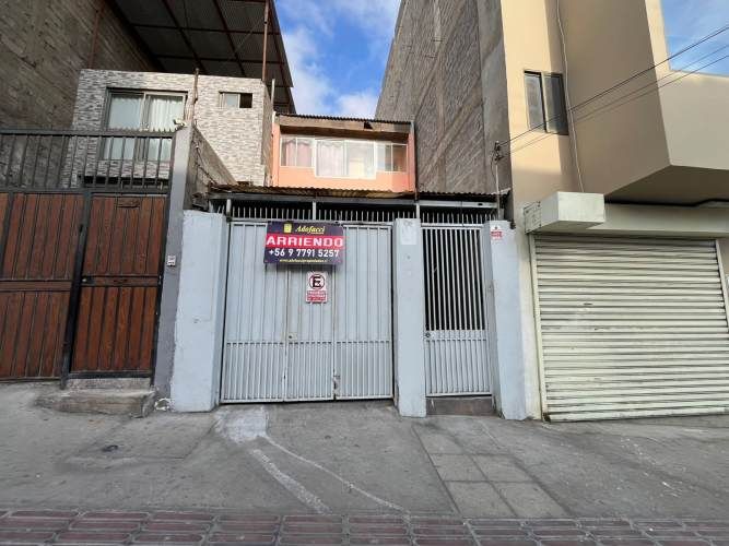 Casa Central, Calle Condell ideal para Oficinas, Fundaciones, Bodega