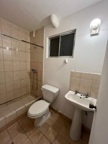 Casa Central, Calle Condell ideal para Oficinas, Fundaciones, Bodega