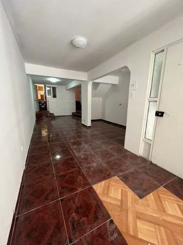 Casa Central, Calle Condell ideal para Oficinas, Fundaciones, Bodega