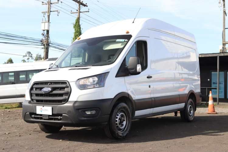 FORD TRANSIT FURGON DE CARGA 2023 UNICO DUEÑO FULL A/C