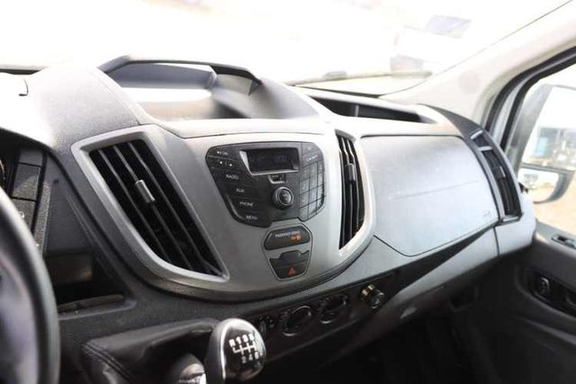 FORD TRANSIT FURGON DE CARGA 2023 UNICO DUEÑO FULL A/C