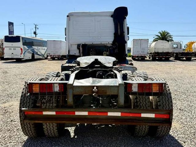 2013 Tractocamión Mercedes Benz Actros 3336 con cubo reductor – caja automática