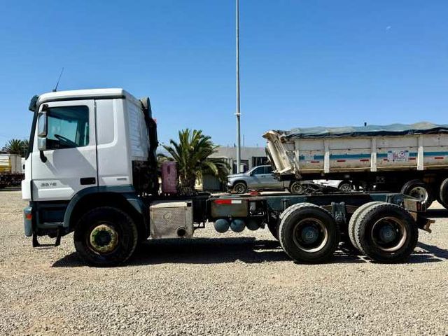 2013 Tractocamión Mercedes Benz Actros 3336 con cubo reductor – caja automática