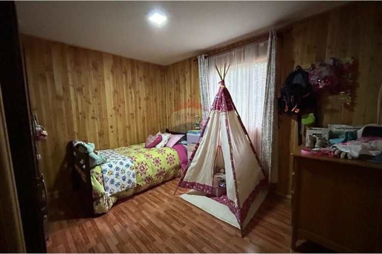 Casa en parcela con 2 cabañas en pucon