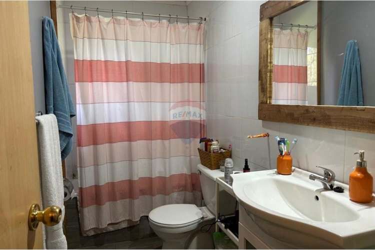 Casa en parcela con 2 cabañas en pucon