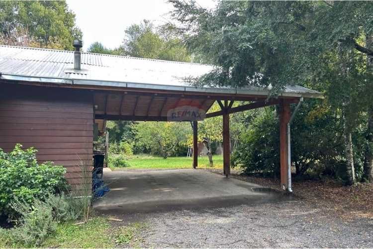 Casa en parcela con 2 cabañas en pucon