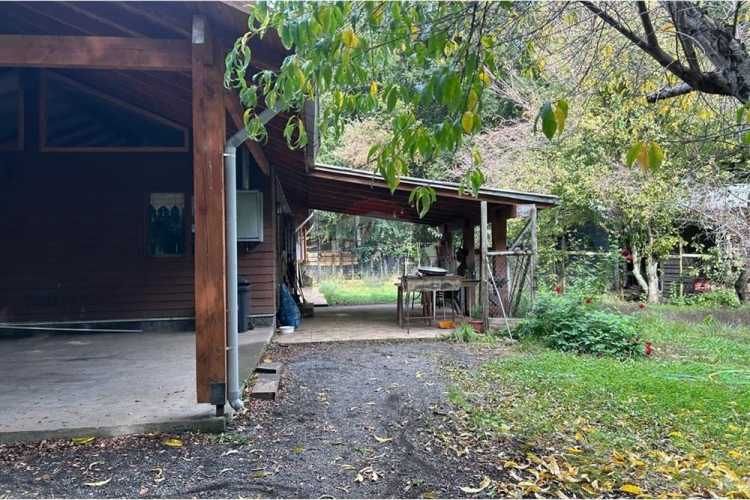 Casa en parcela con 2 cabañas en pucon