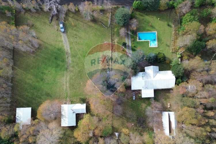 Casa en parcela con 2 cabañas en pucon