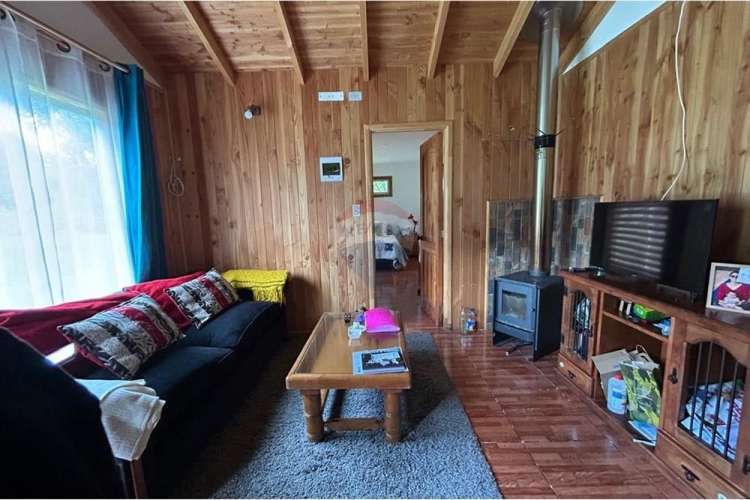 Casa en parcela con 2 cabañas en pucon