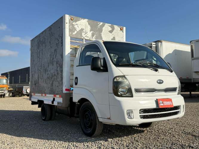 2012 Camioneta Kia Frontier 2.5 con carroceria furgón carga general