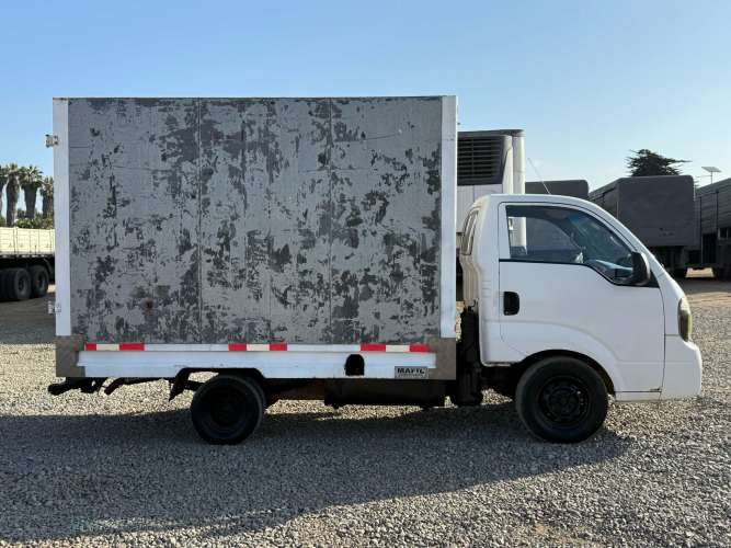 2012 Camioneta Kia Frontier 2.5 con carroceria furgón carga general