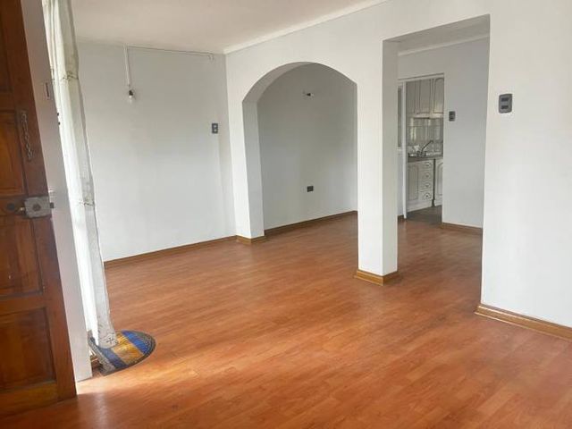 HERMOSA CASA EN LA GRANJA NORTE, EXCELENTE CONECTIVIDAD