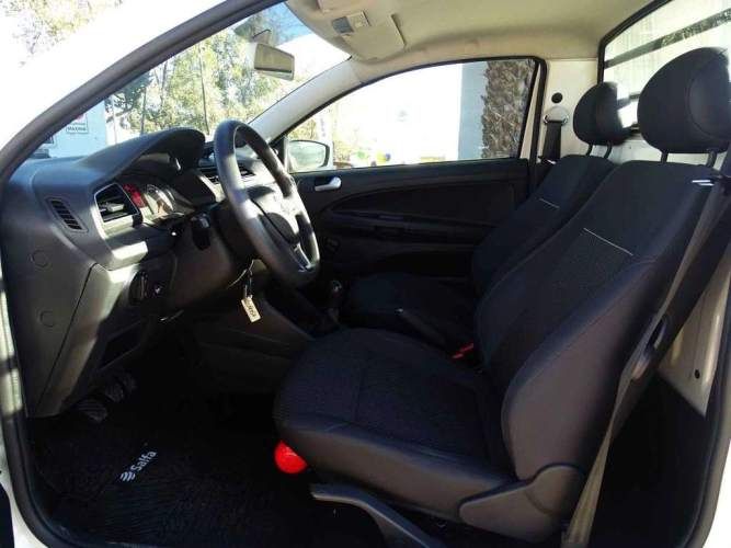 VOLKSWAGEN SAVEIRO 2021