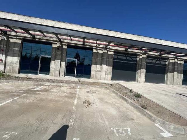 ARRIENDO BODEGAS  321M2 HASTA 1.000 M2