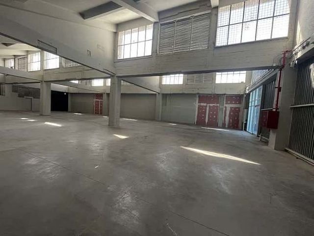 ARRIENDO BODEGAS  321M2 HASTA 1.000 M2