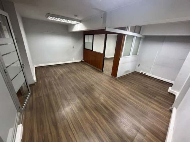 ARRIENDO PROPIEDAD INDUSTRIAL DE 1.189M2- PROVIDENCIA