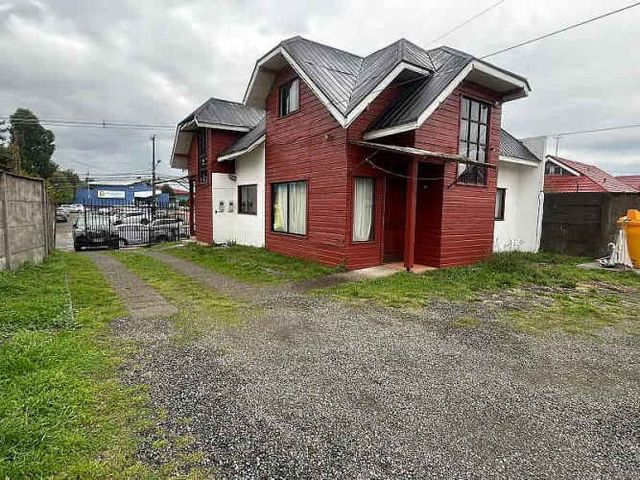 VENTA CASA FRENTE AL COLEGIO CREACIÓN- OSORNO