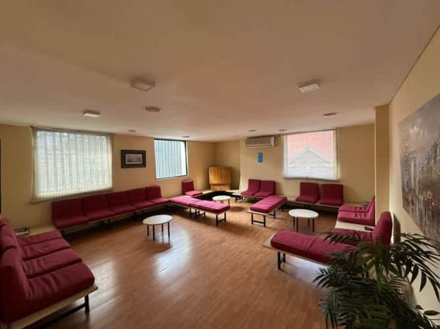 OFICINA 30M2 CON 2PRIVADOS METROPEDRO DE VALDIVIA