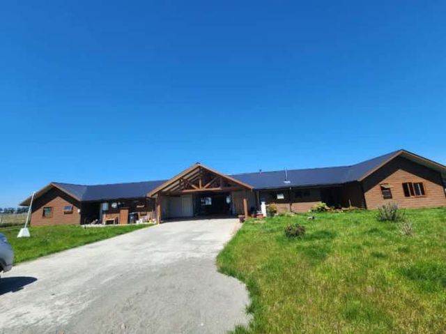 AMPLIA CASA EN CONDOMINIO EN FRUTILLAR