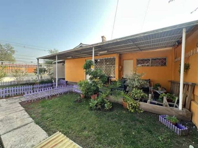 SE VENDE CASA DE 3 DORMITORIOS- 1 BAÑO - ESTC - SAN BERNARDO