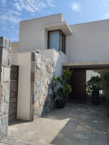 VENTA CASA MEDITERRANEA EN CHAMISERO, CHICUREO